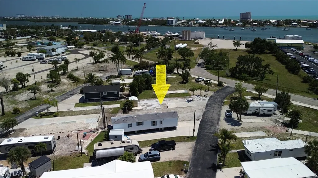 41 Helen Lane Fort Myers Beach FL 33931