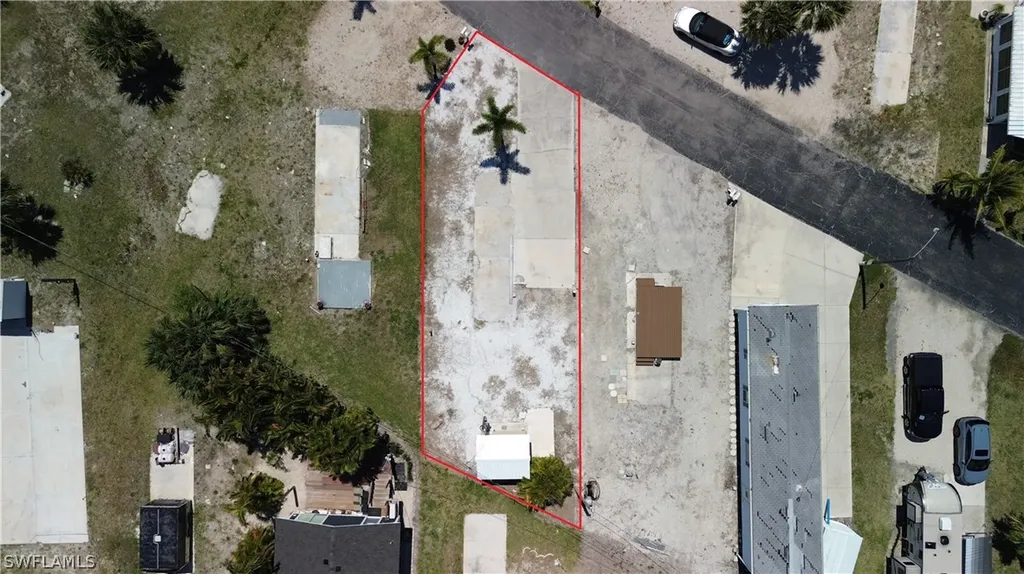 41 Helen Lane Fort Myers Beach FL 33931