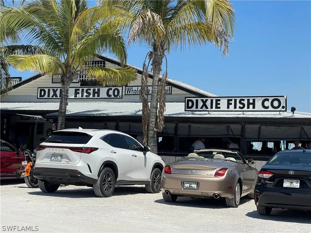 41 Helen Lane Fort Myers Beach FL 33931