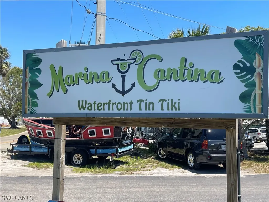 41 Helen Lane Fort Myers Beach FL 33931