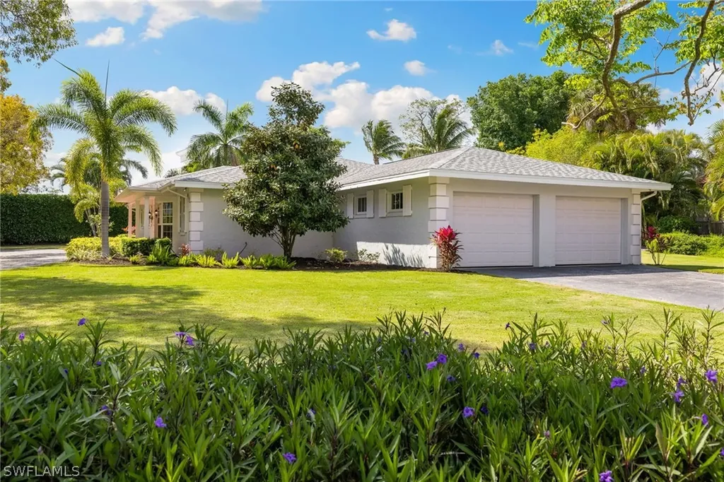 Naples FL, 675 Yucca Road