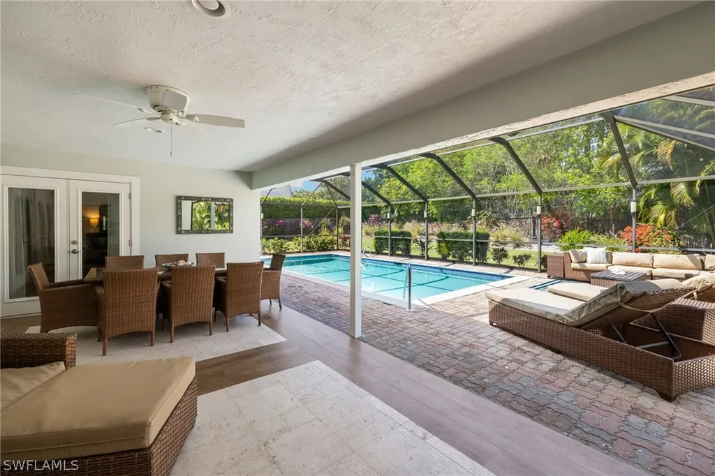 675 Yucca Road Naples FL 34102