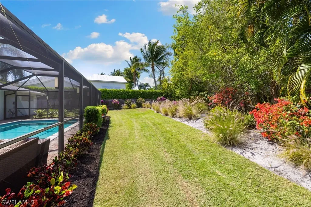 675 Yucca Road Naples FL 34102