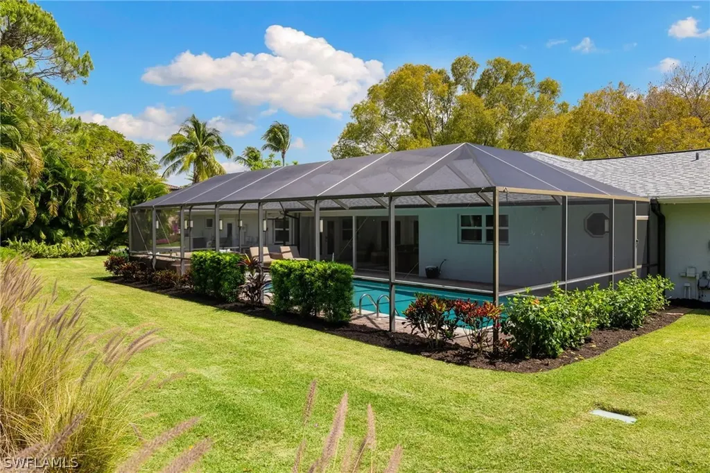 675 Yucca Road Naples FL 34102
