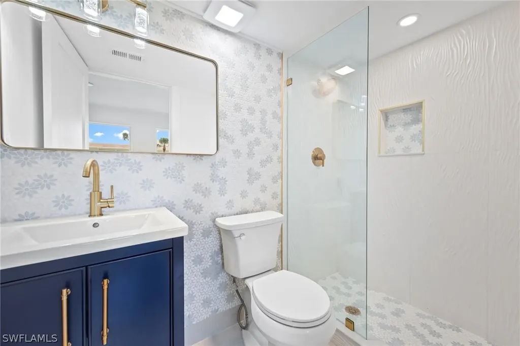 635 12th Avenue S Naples FL 34102