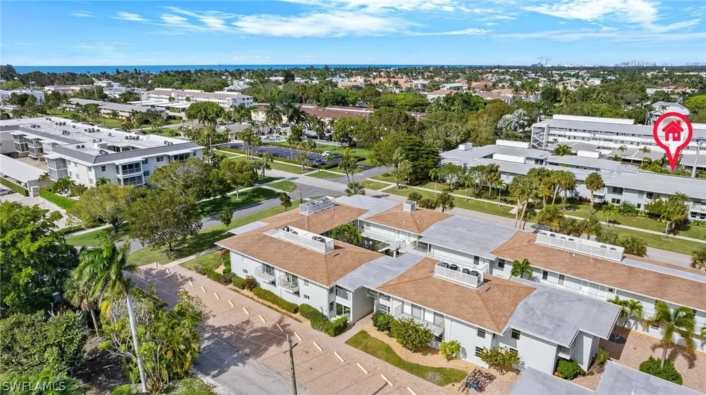 635 12th Avenue S Naples FL 34102