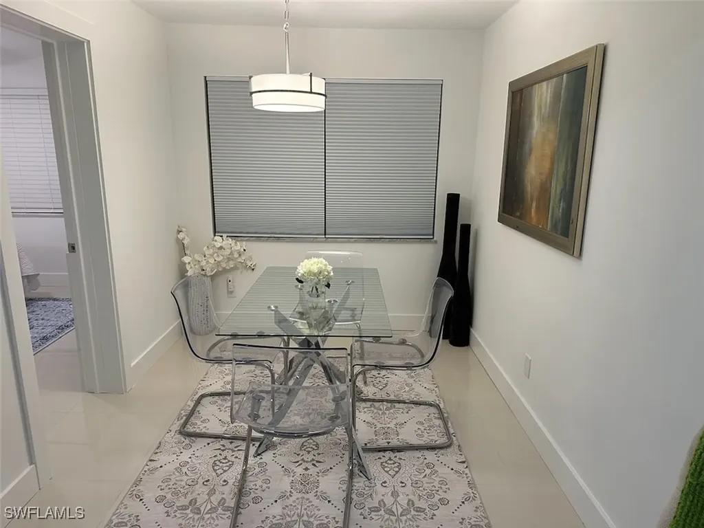 635 12th Avenue S Naples FL 34102
