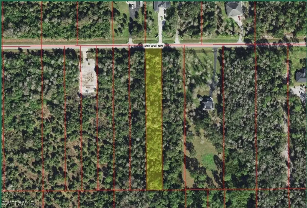 35TH Avenue NW Naples FL 34120
