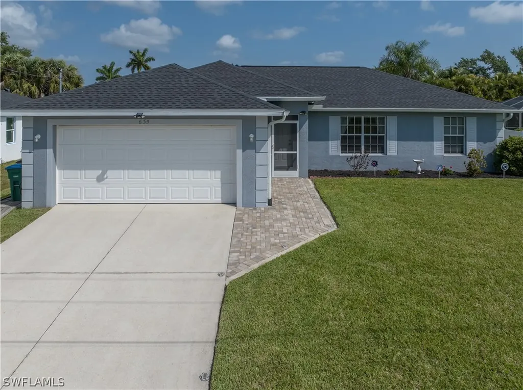 635 NW 2nd Lane Cape Coral FL 33993