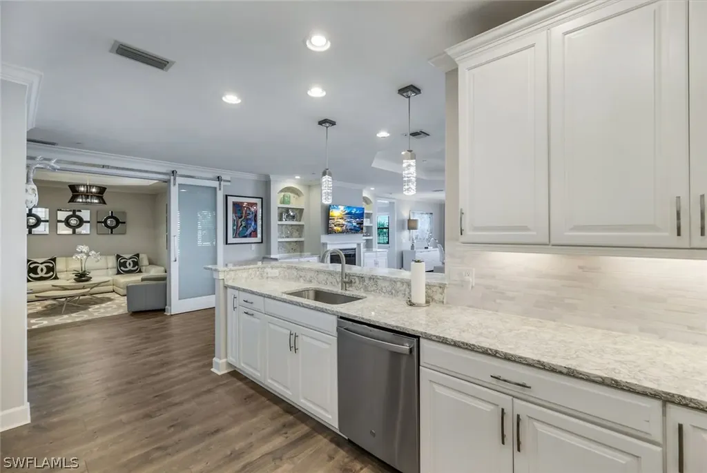 9646 Montelanico Loop Naples FL 34119