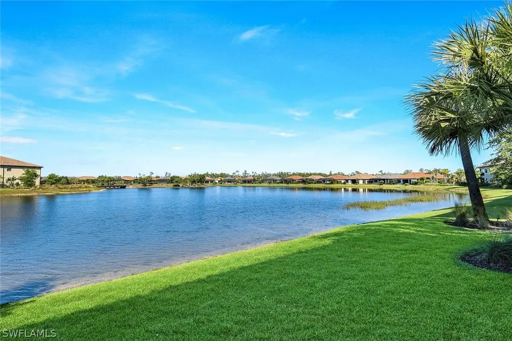 9646 Montelanico Loop Naples FL 34119