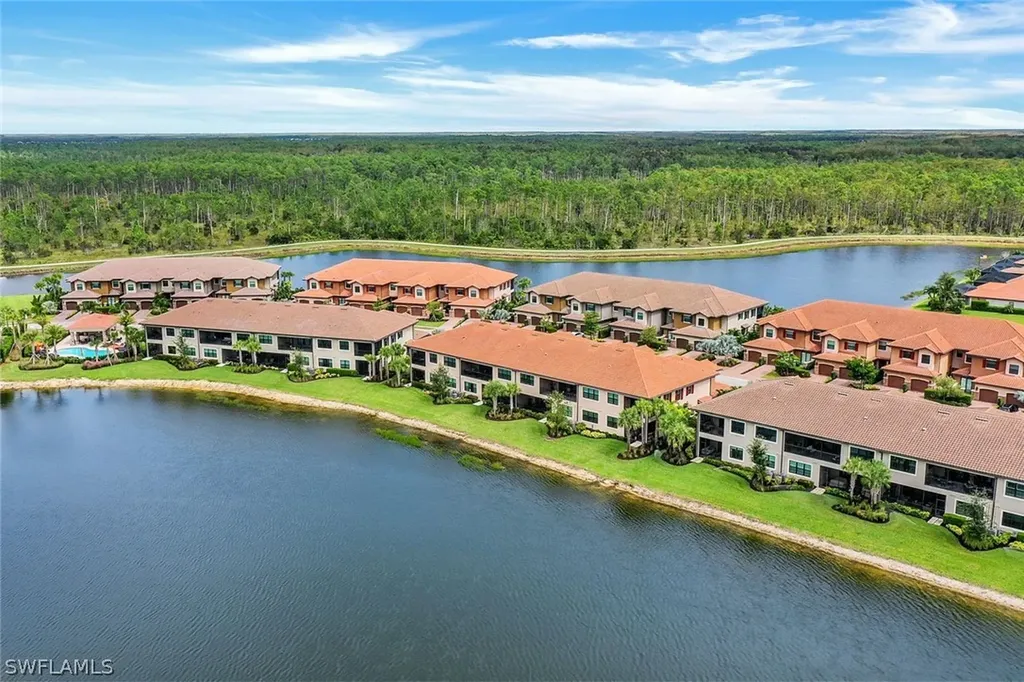 9646 Montelanico Loop Naples FL 34119