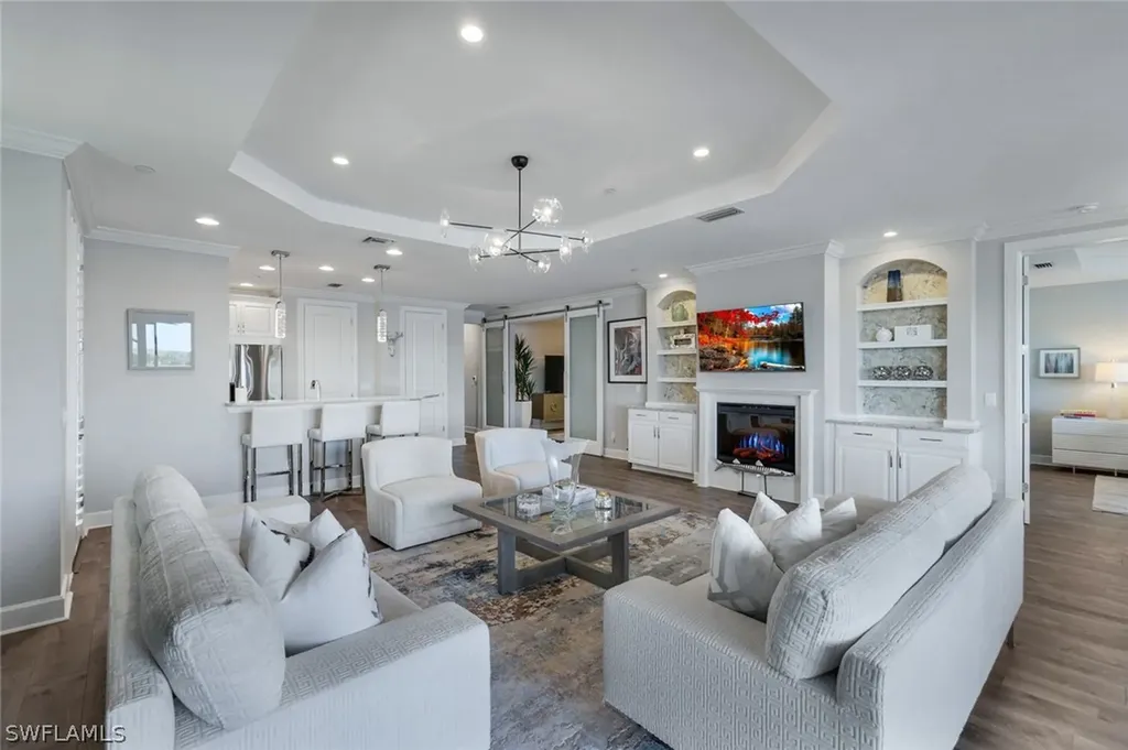 9646 Montelanico Loop Naples FL 34119