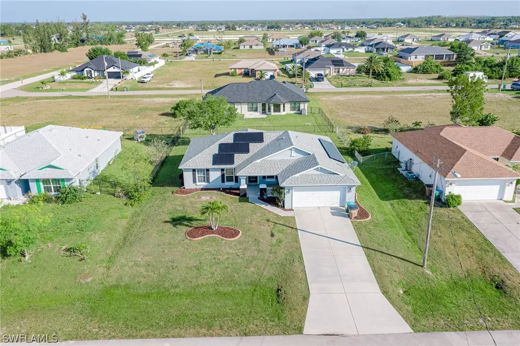 1223 NE 40th Street Cape Coral FL 33909