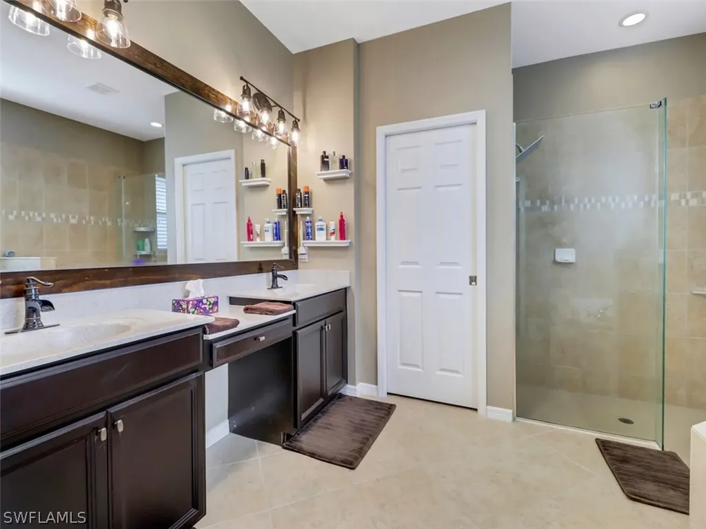 7758 Bucks Run Drive Naples FL 34120