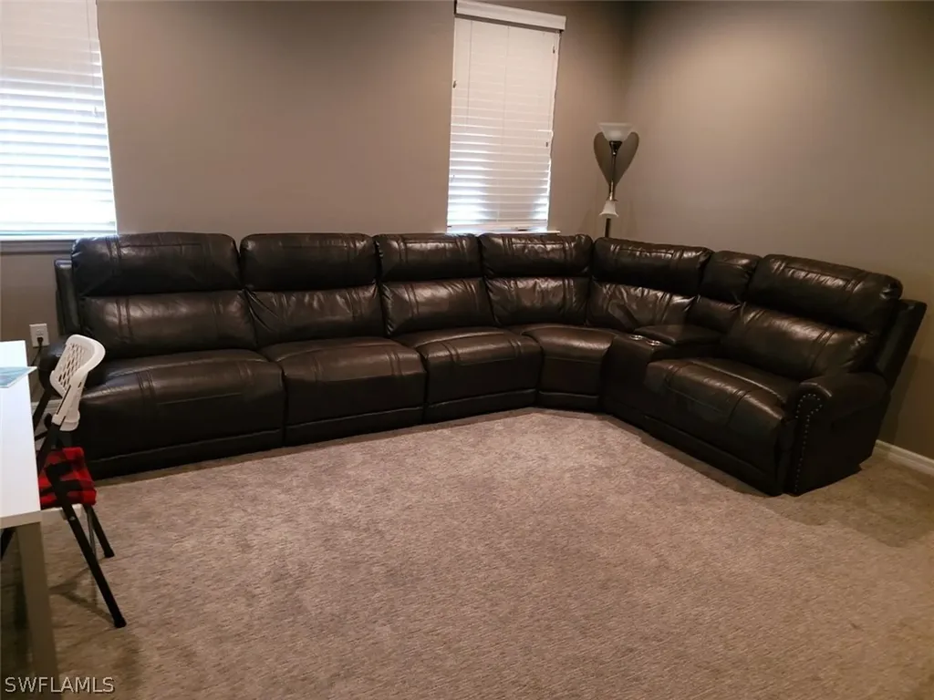 7758 Bucks Run Drive Naples FL 34120