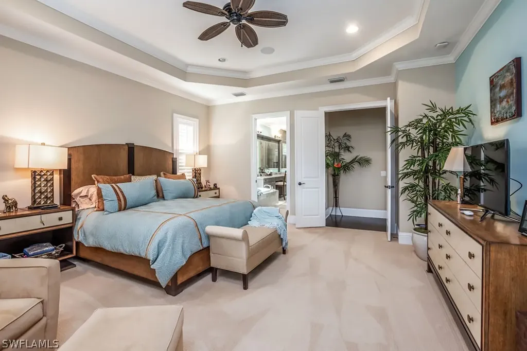 12486 Lockford Lane Naples FL 34120