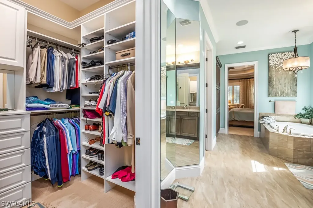 12486 Lockford Lane Naples FL 34120