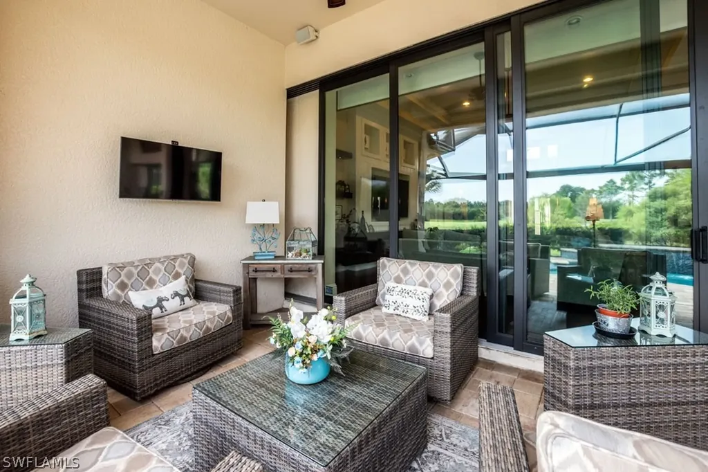 12486 Lockford Lane Naples FL 34120