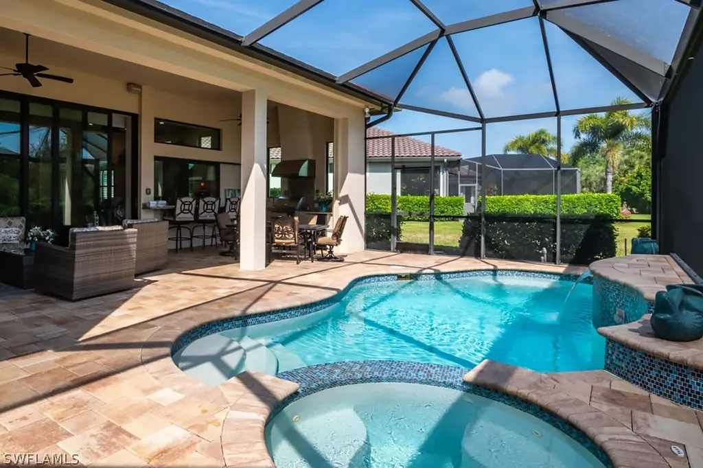 12486 Lockford Lane Naples FL 34120