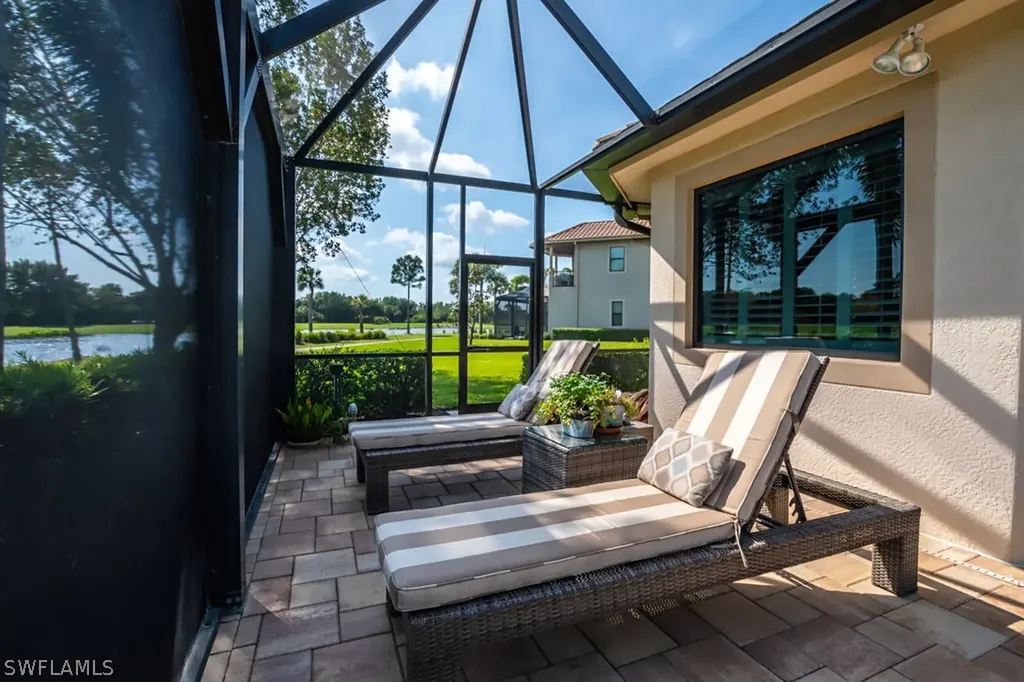 12486 Lockford Lane Naples FL 34120