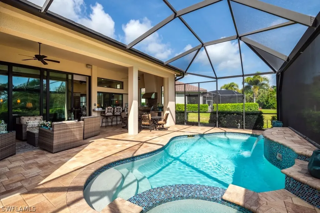 12486 Lockford Lane Naples FL 34120