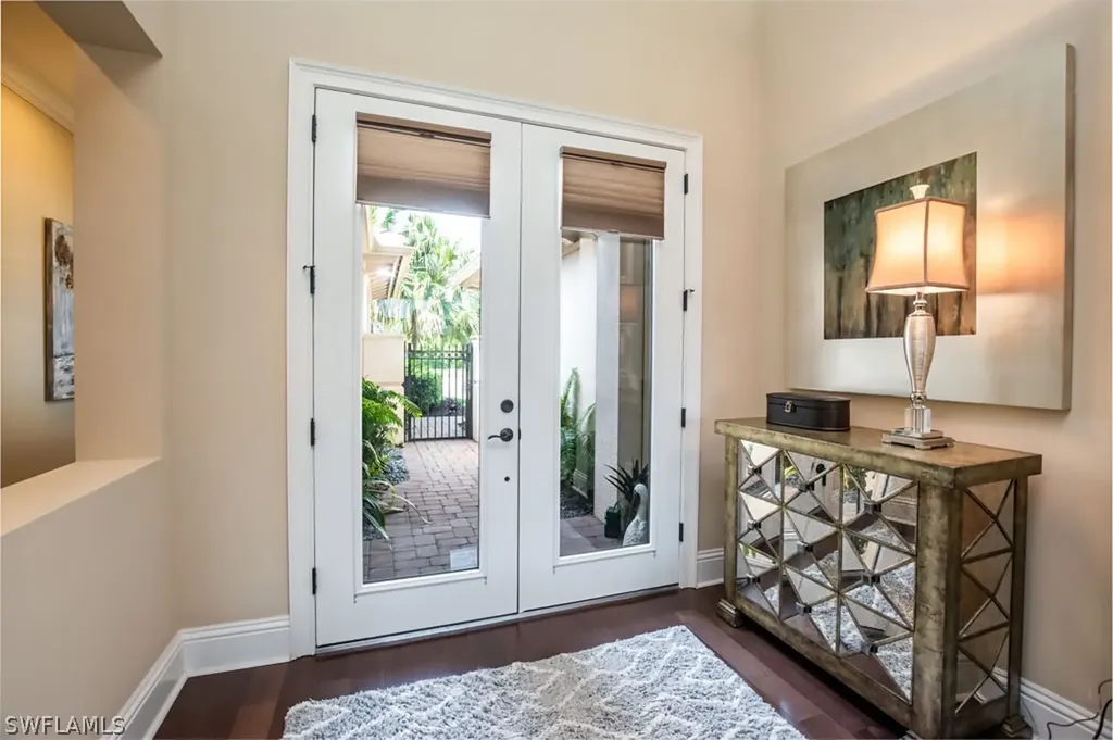 12486 Lockford Lane Naples FL 34120