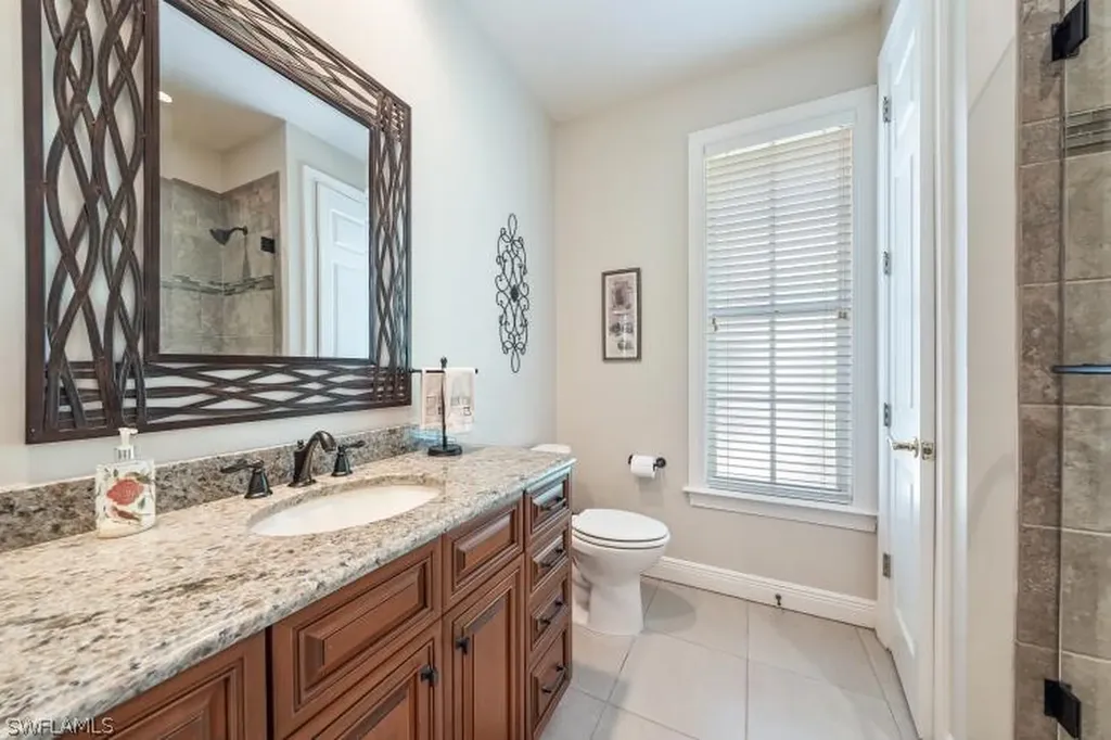 436 Crestwood Lane Naples FL 34113