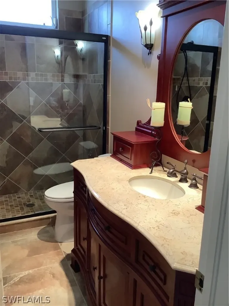 176 Stanhope Circle Naples FL 34104