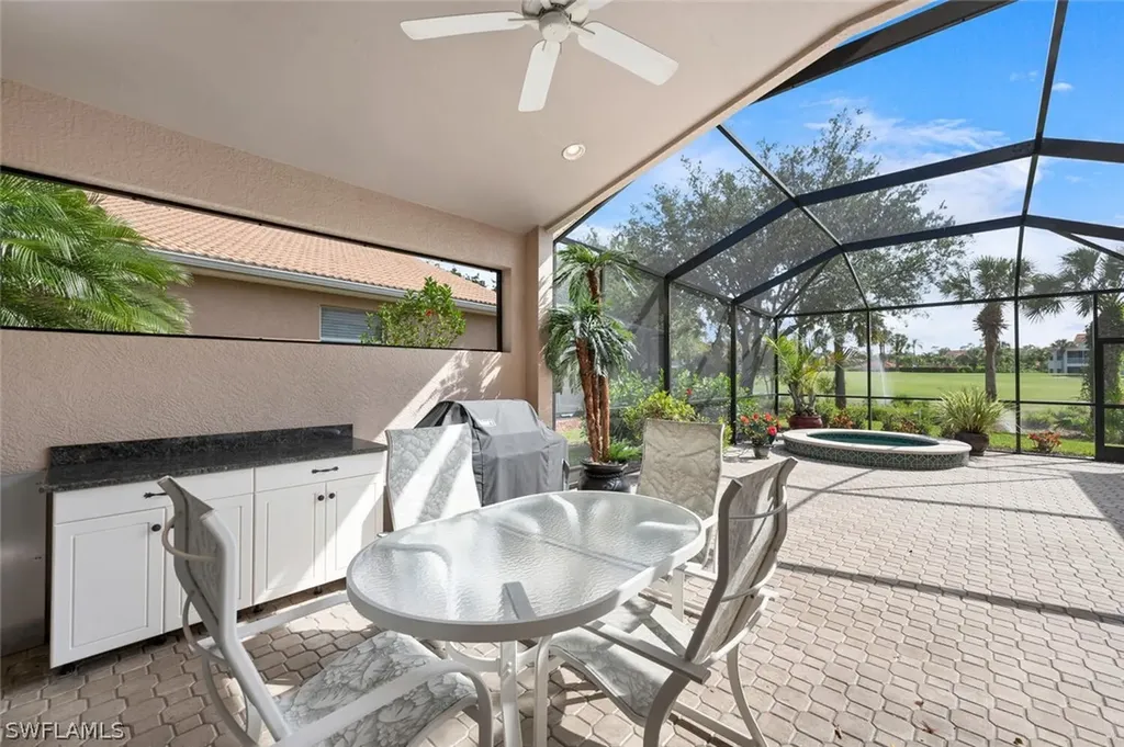 4824 Cerromar Drive Naples FL 34112