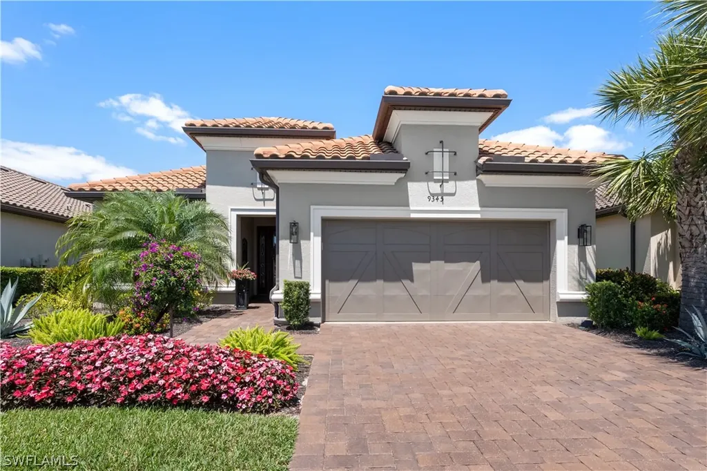 9345 Terresina Drive Naples FL 34119