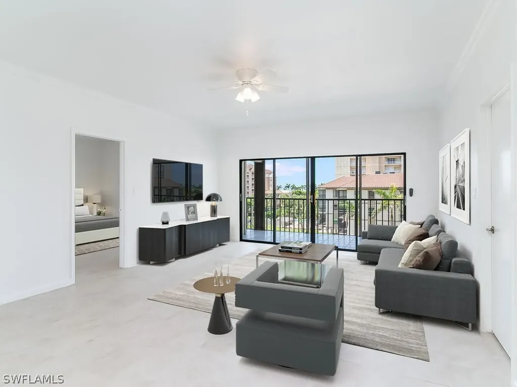 961 Swallow Avenue Marco Island FL 34145