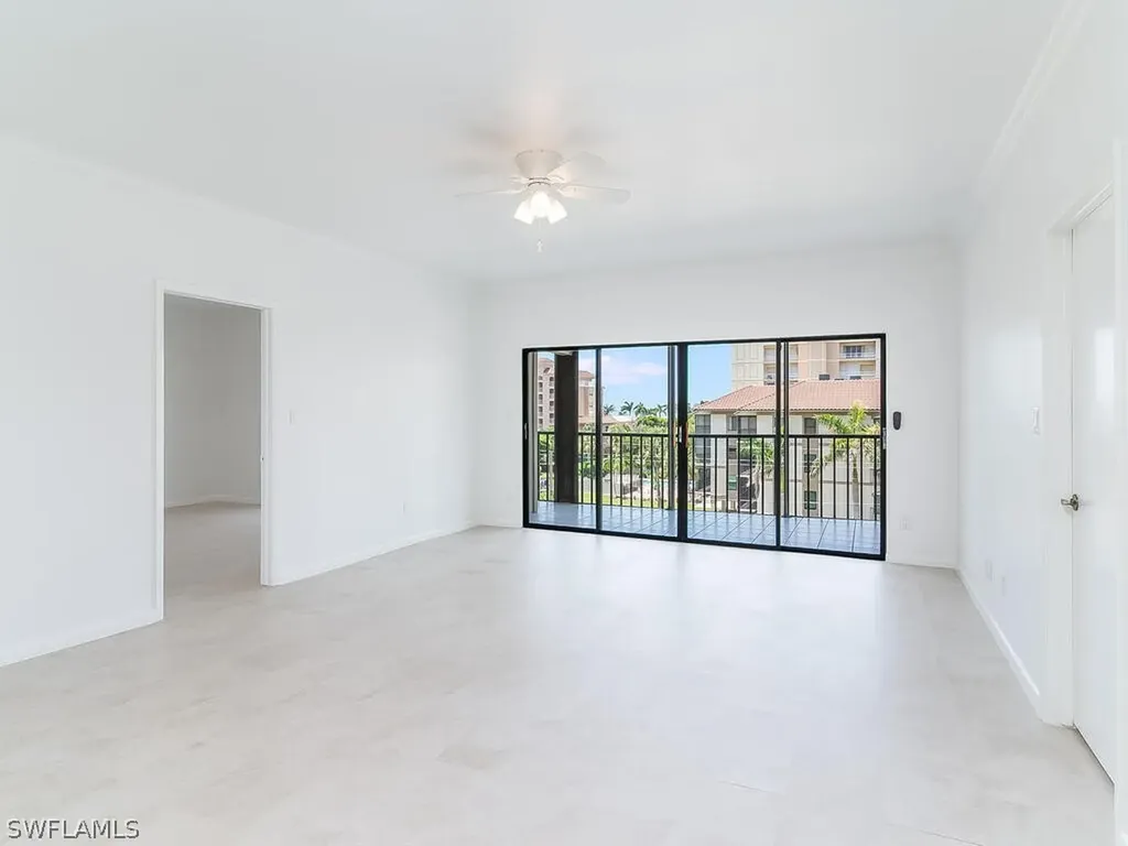 961 Swallow Avenue Marco Island FL 34145