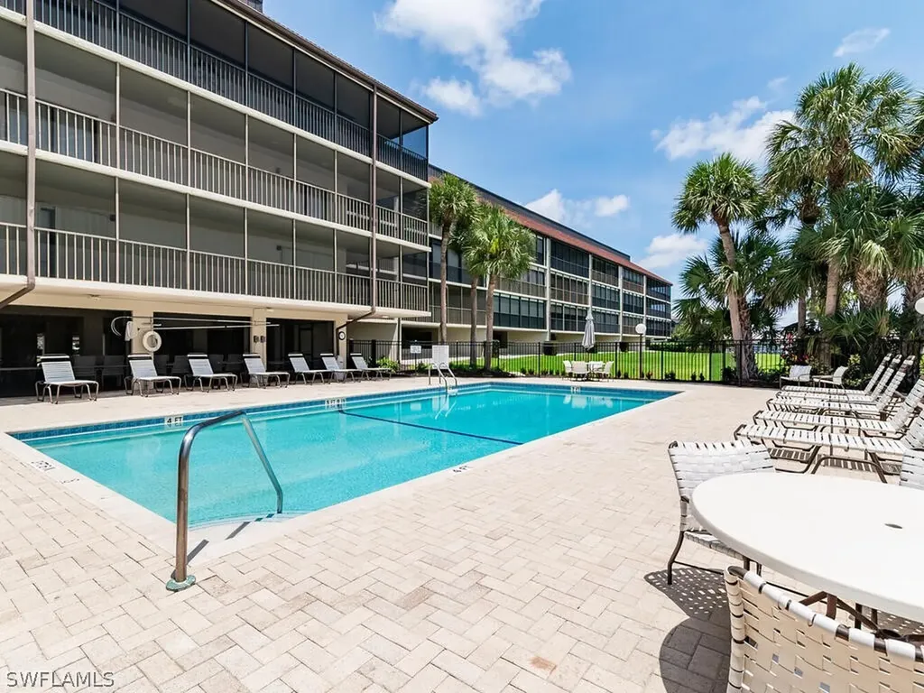 961 Swallow Avenue Marco Island FL 34145