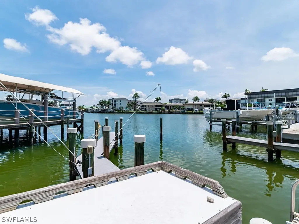 961 Swallow Avenue Marco Island FL 34145