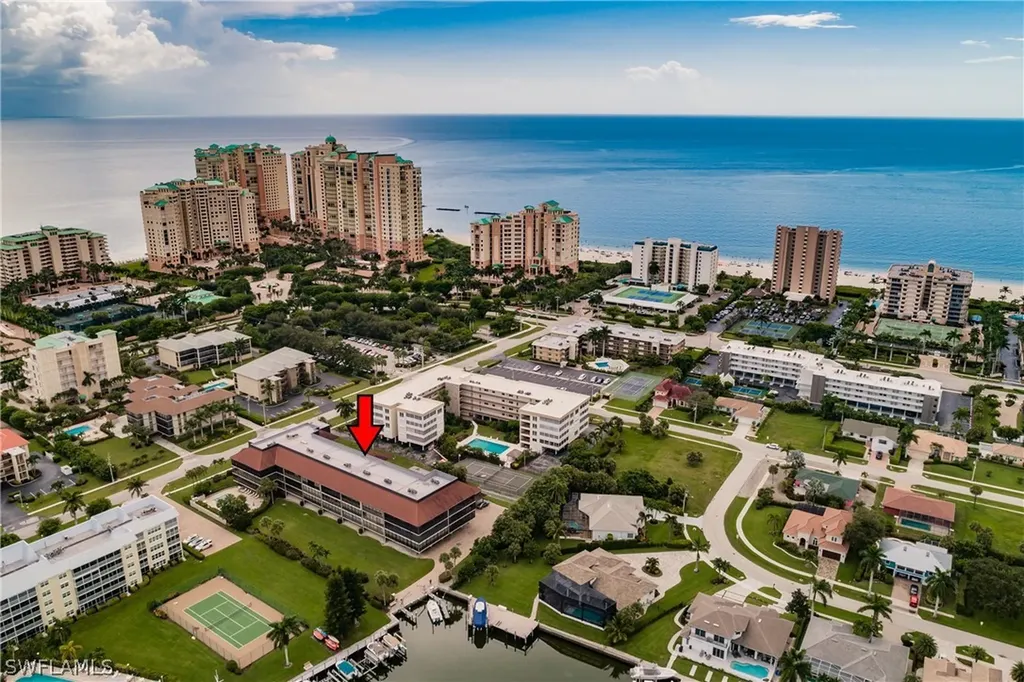 961 Swallow Avenue Marco Island FL 34145