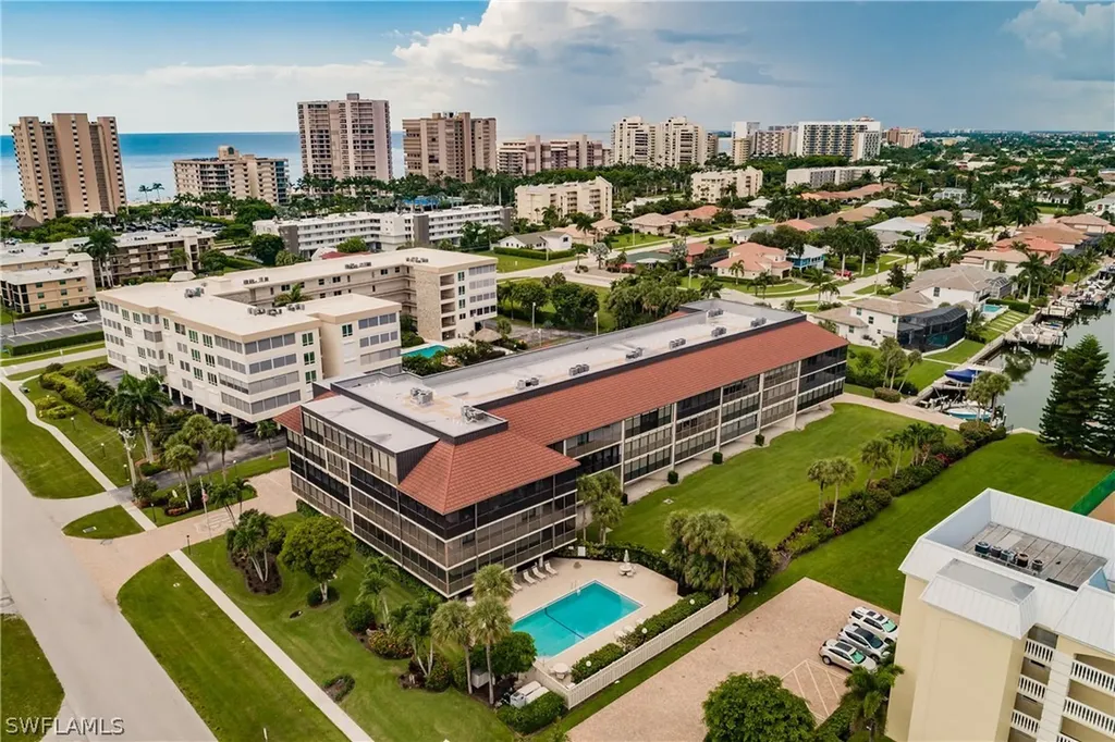 961 Swallow Avenue Marco Island FL 34145