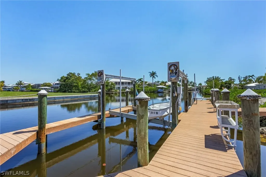 2654 Sanderling Court St. James City FL 33956