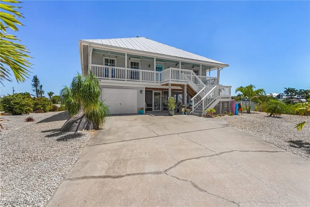 2654 Sanderling Court St. James City FL 33956