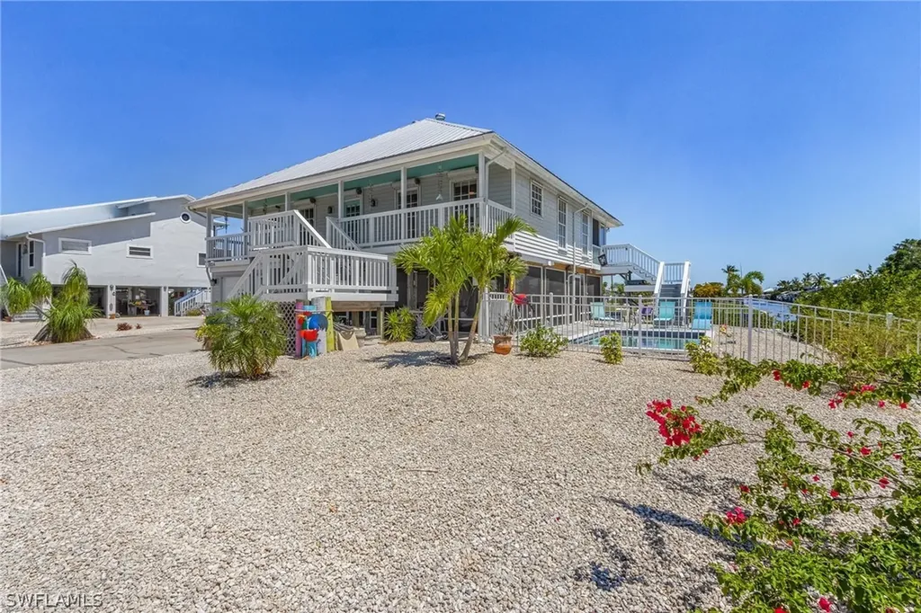 2654 Sanderling Court St. James City FL 33956
