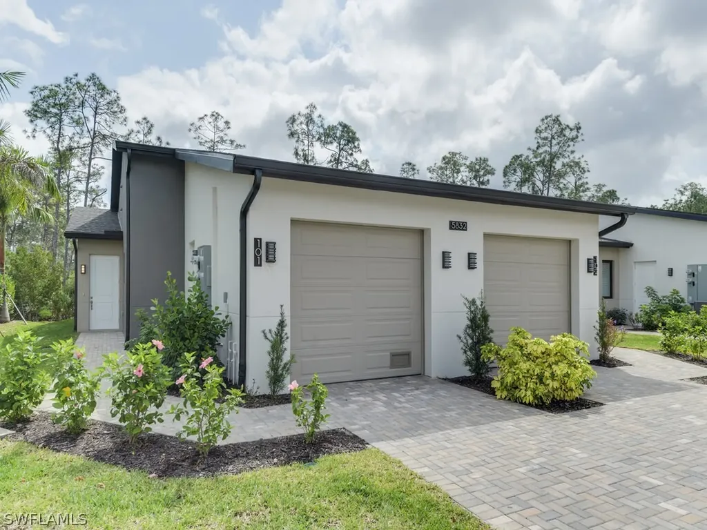 5832 Jasper Way Naples FL 34112