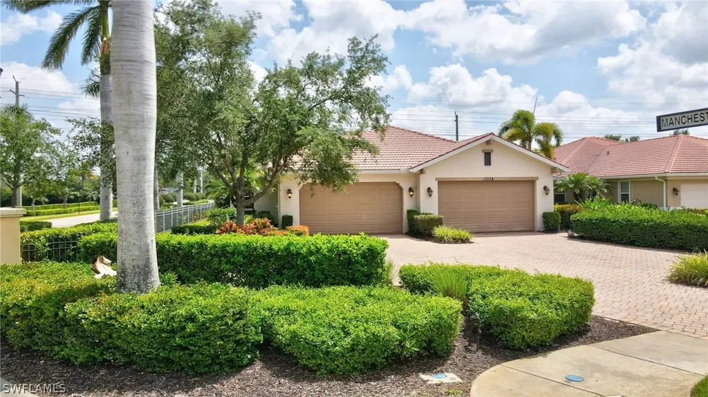 13330 Kent Street Naples FL 34109