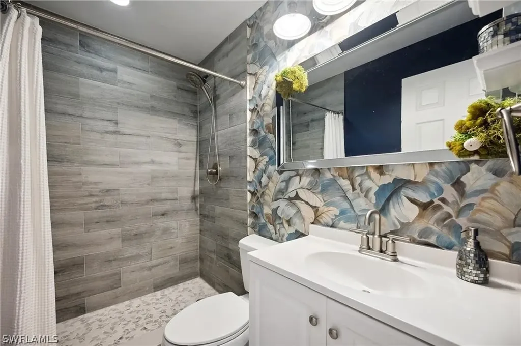 132 Belina Drive Naples FL 34104
