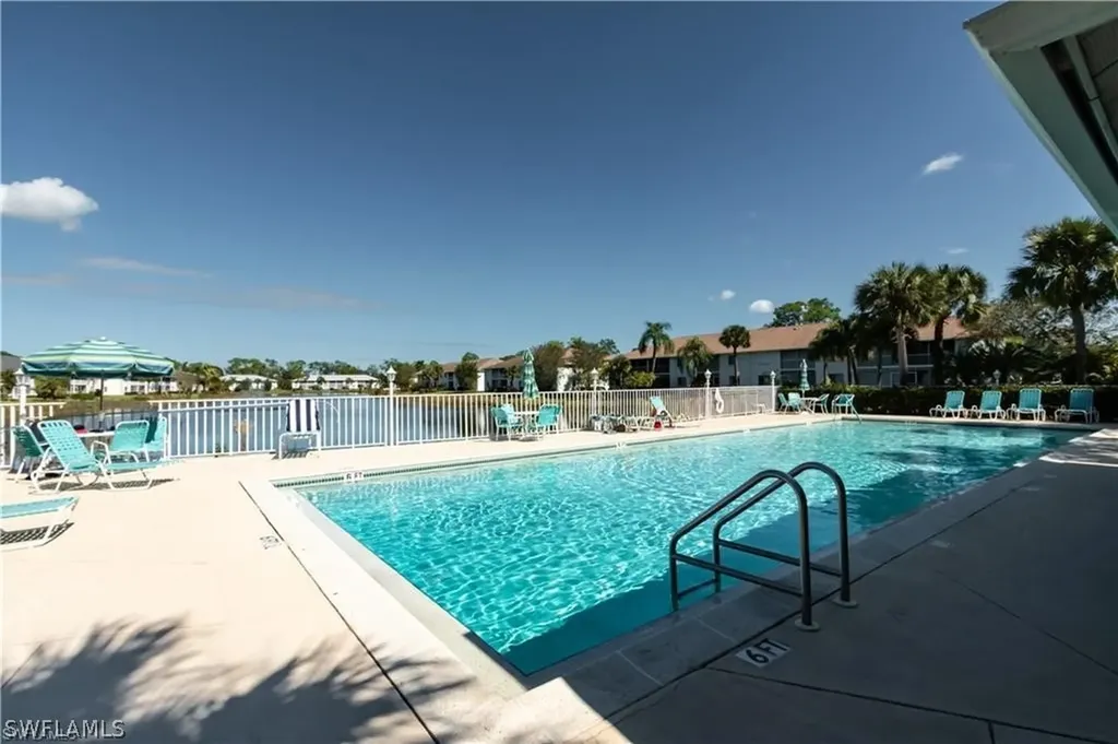 132 Belina Drive Naples FL 34104