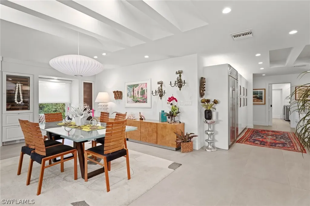 1922 Imperial Golf Co Boulevard Naples FL 34110