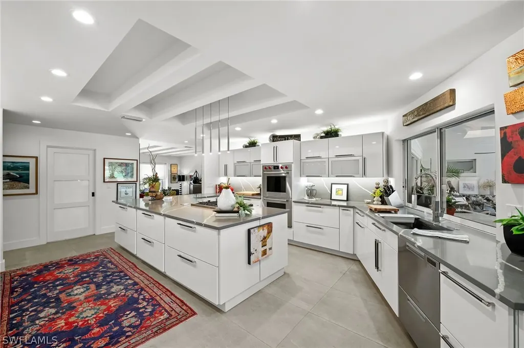 1922 Imperial Golf Co Boulevard Naples FL 34110