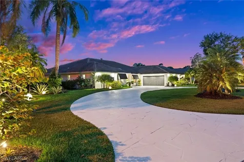 1922 Imperial Golf Co Boulevard Naples FL 34110