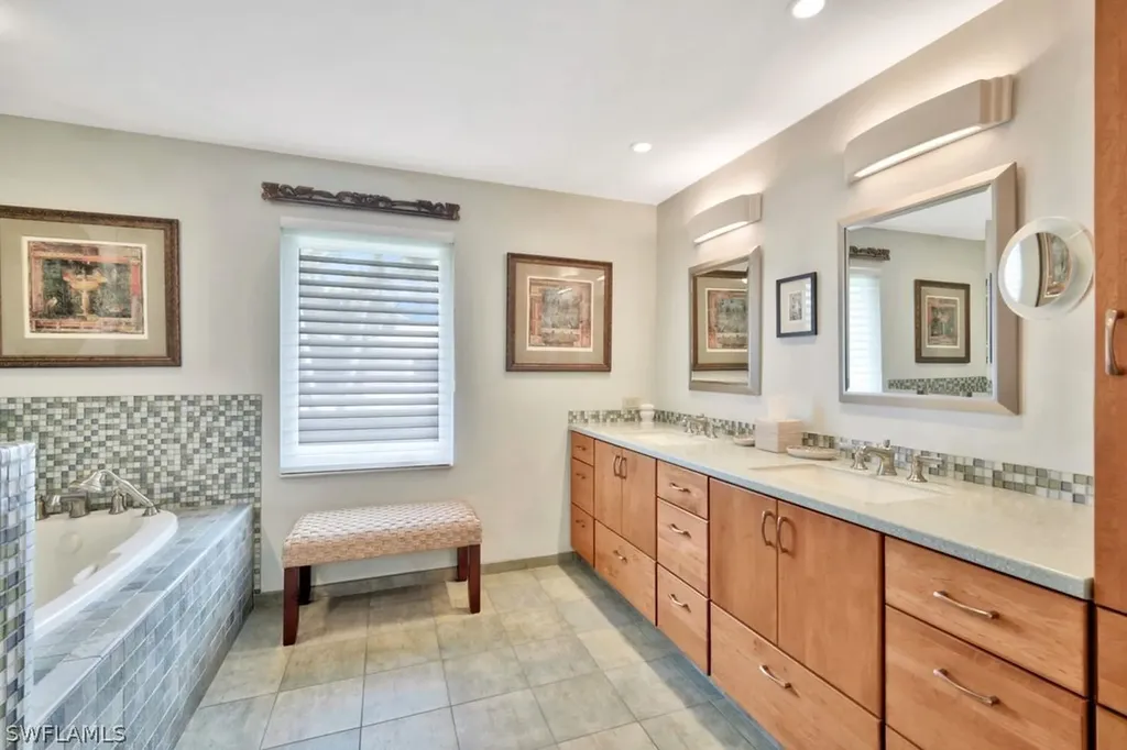 6785 Mill Run Circle Naples FL 34109