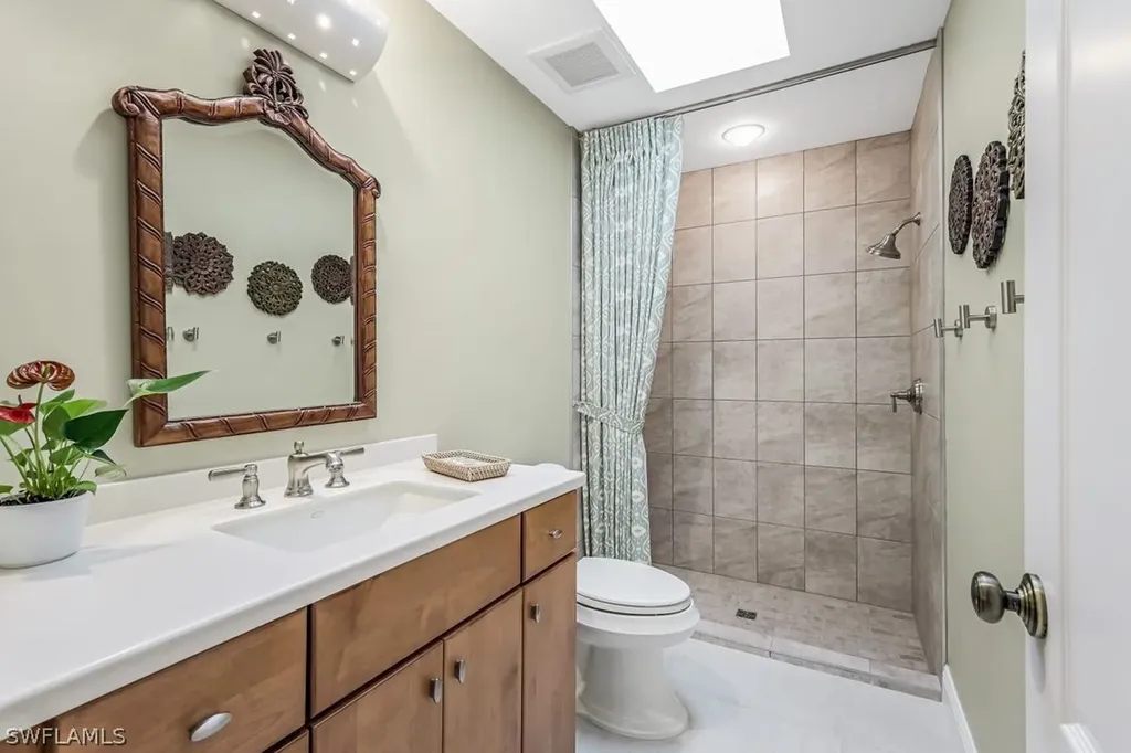 6785 Mill Run Circle Naples FL 34109