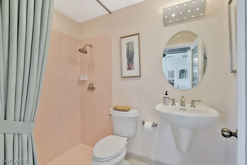 6785 Mill Run Circle Naples FL 34109
